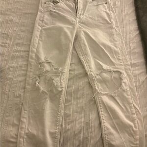 American Eagle Outfitters Cream Distressed Boyfriend Jeans